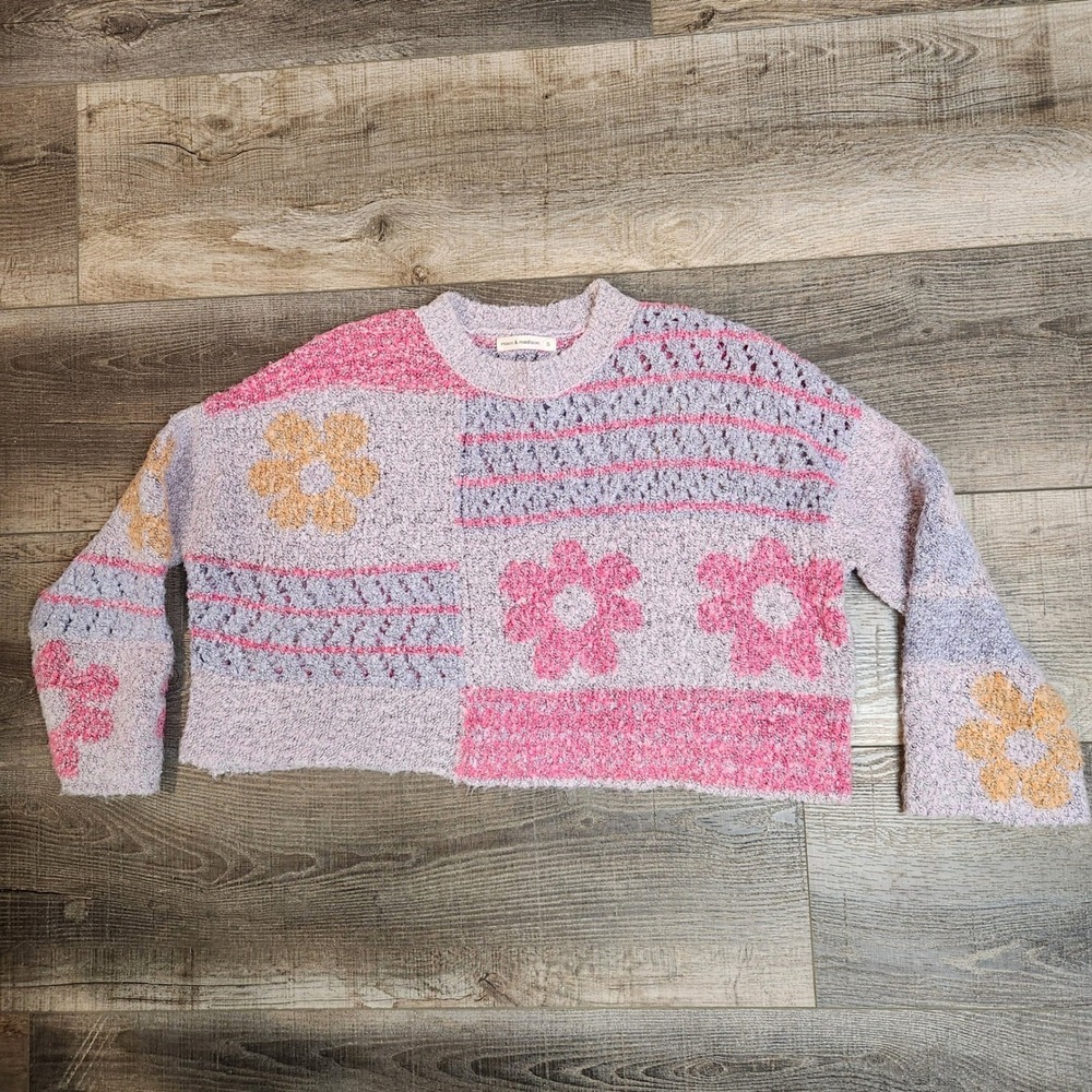 Moon & Madison Patchwork Floral Sweater Womens S Pink Purple Cropped Knit